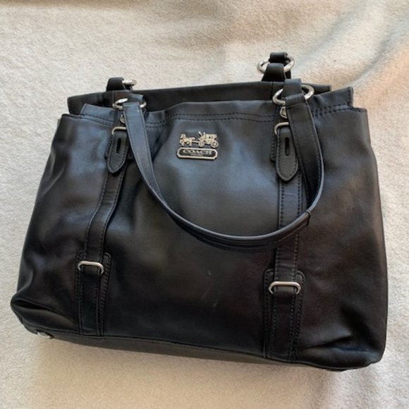 Coach Mia Signature Leather Carryall Handbag 15409 - Picture 2 of 8